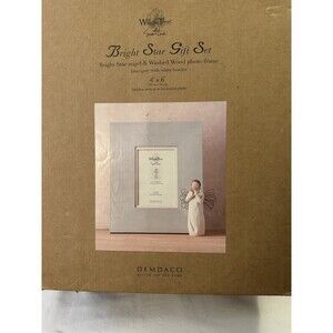 Willow Tree Bright Star Gift Set Bright Star Angel and Washed Wood Photo Frame